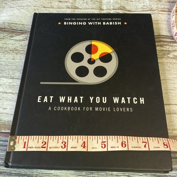 Eat What You Watch: A Cookbook for Movie Lovers
Book by Andrew Rea - Picture 8 of 8